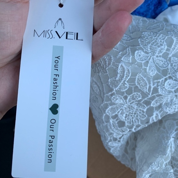 MISS.VEIL LACE HIGH NECK HIGH LOW WEDDING DRESS NEW WITH TAGS - Picture 14 of 14